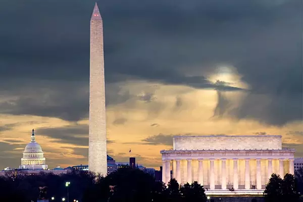 Washington DC skyline including Lincoln Memorial, Washington Mon